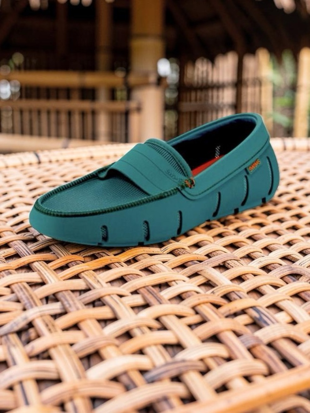 SWIMS Men’s Mesh & Rubber Water-Friendly Penny Loafers – Teal / Grass Green Size